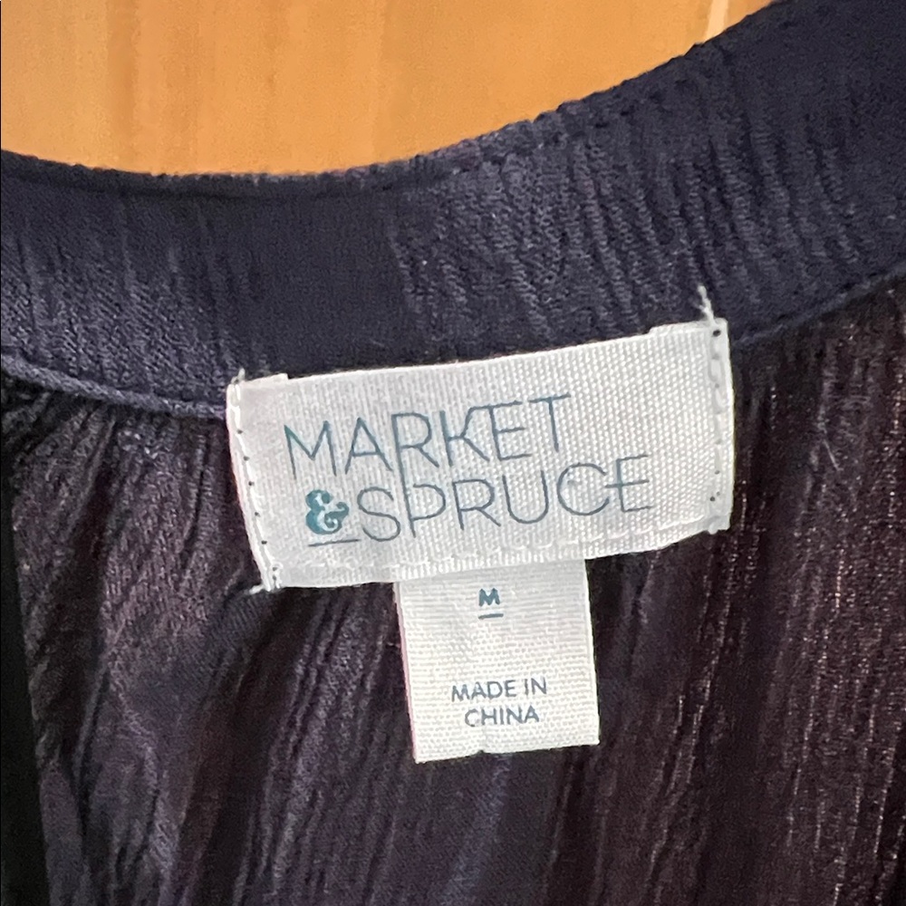 Market & Spruce Floral Embroidered Navy Blouse - Picture 3 of 7